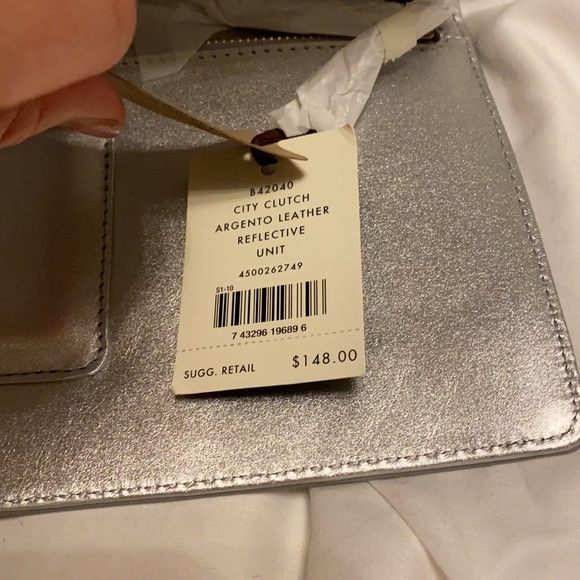 NWT Cole Haan City Clutch Argento Leather - Picture 5 of 8
